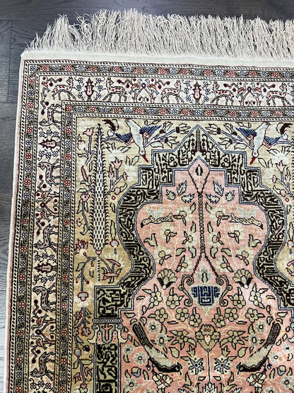 Amazing vintage decorative Turkish silk rug - Hakiemie Rug Gallery