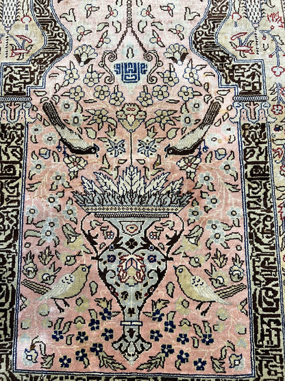 Amazing vintage decorative Turkish silk rug - Hakiemie Rug Gallery