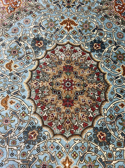 Wonderful vintage decorative Qom silk rug - Hakiemie Rug Gallery